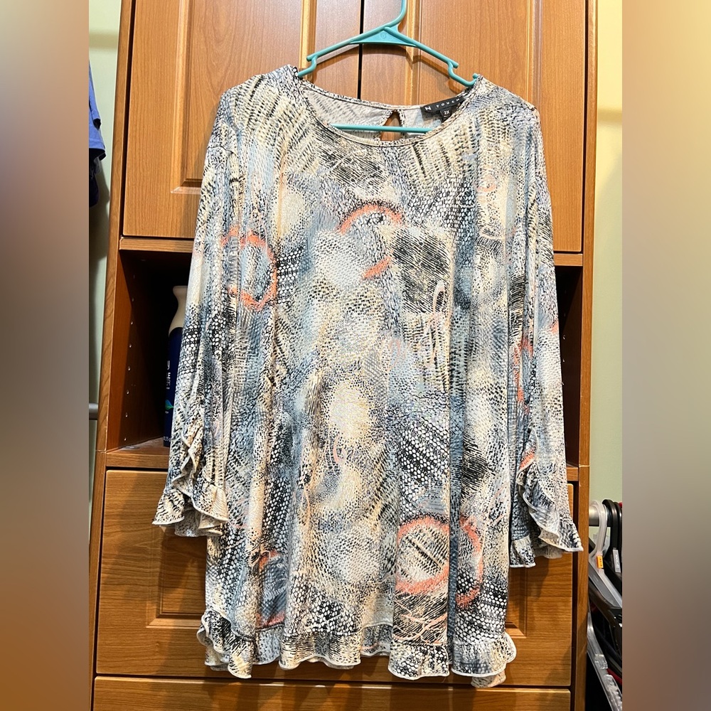 Chic Women's Blouse in Black and Orange Pattern